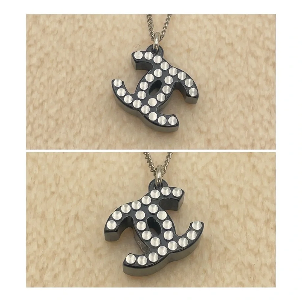 CHANEL CC NECKLACE